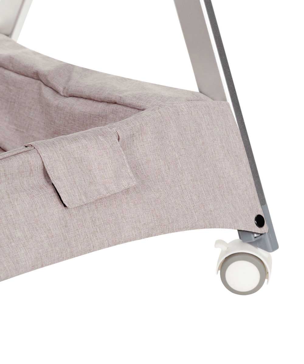 Приставная кроватка-манеж Aria 3 в 1 2026 ANIM Место фиксации нижнего яруса - манежа.